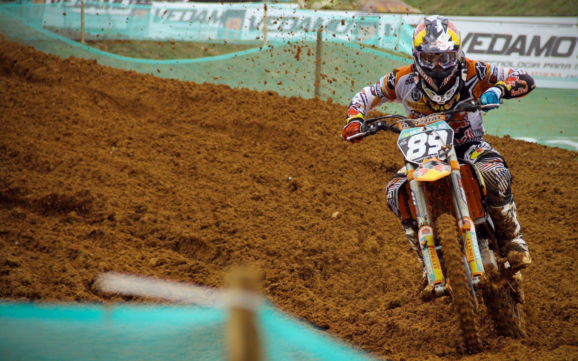 中国竞彩网-约翰逊狂轰32分率老鹰翱翔，主场力擒灰熊迎关键胜利